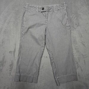 Classic Coastal Gap Hickory Stripe Capri Pants Size 4 Blue White 100% Cotton